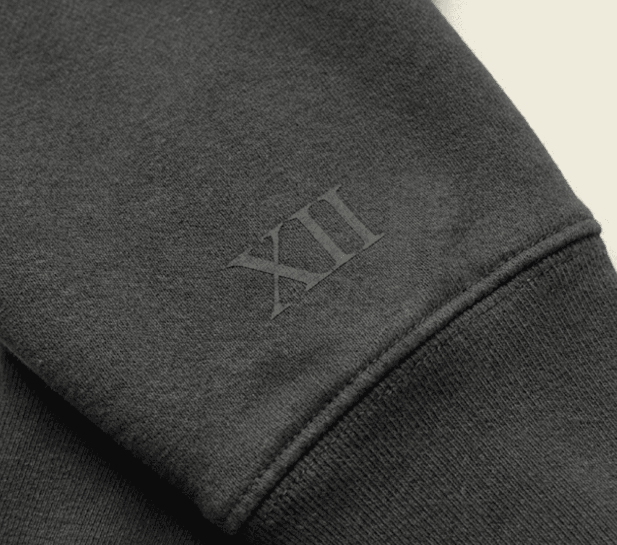 Virtvs hoodie view 3